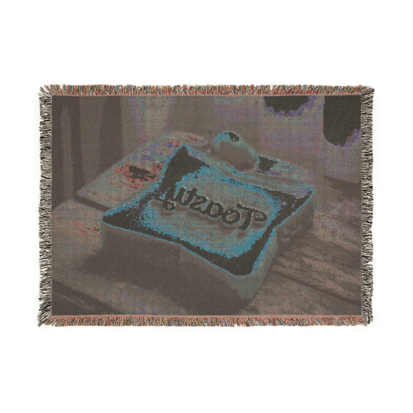 Toasty woven blanket